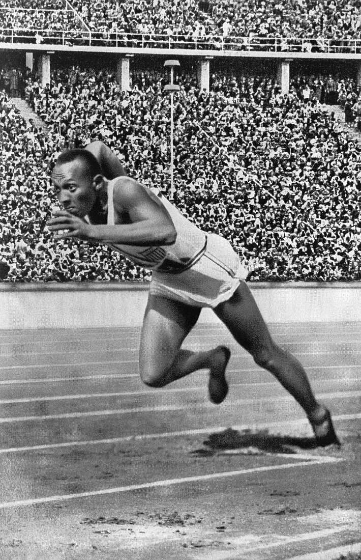 Jesse Owens in 200 metre race, 1936 Olympics