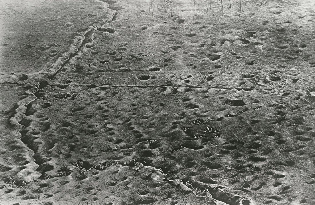 Somme battlefield in 1917, aerial photograph