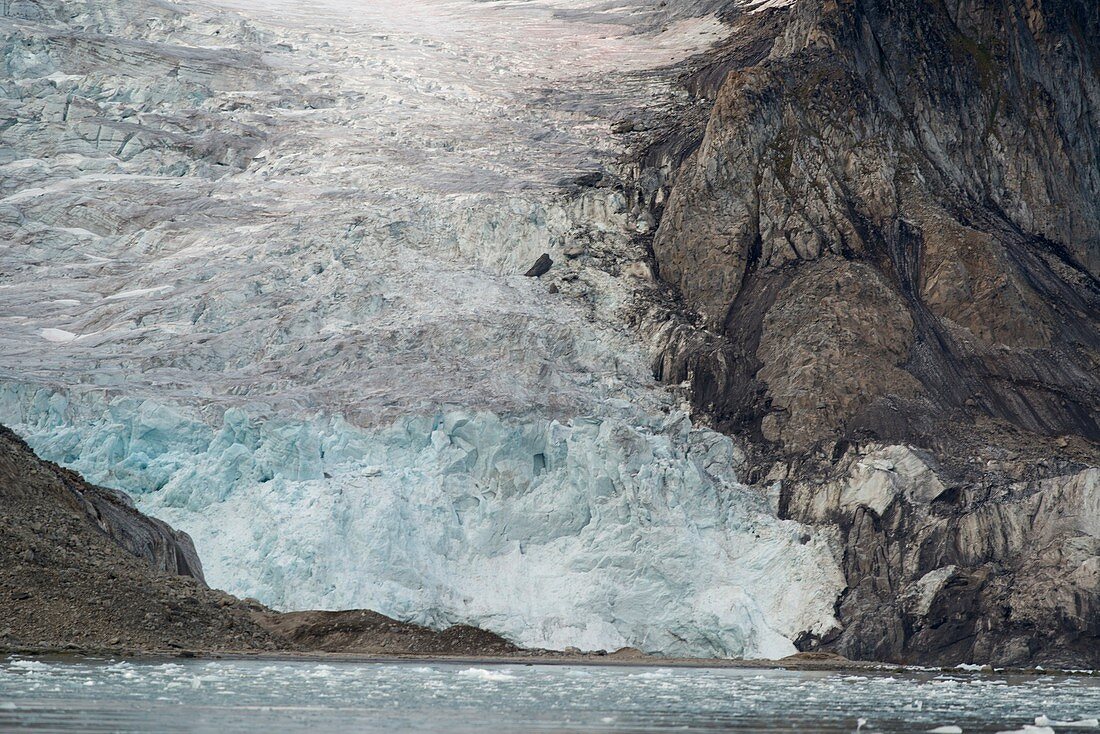 Snout of glacier, Hamiltonbrukt, Svalbard