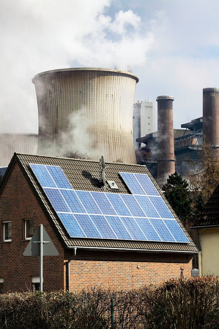 Rooftop solar panels and lignite-fired power station
