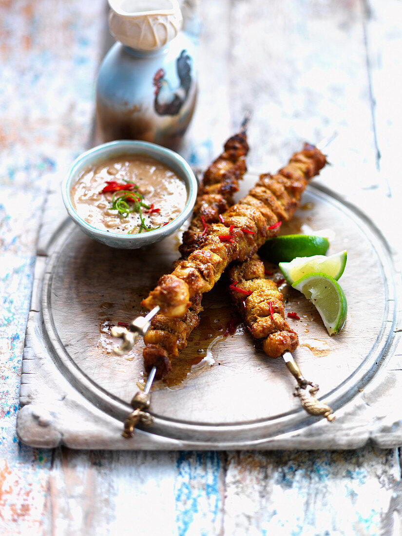 Chicken satay with peanut sauce