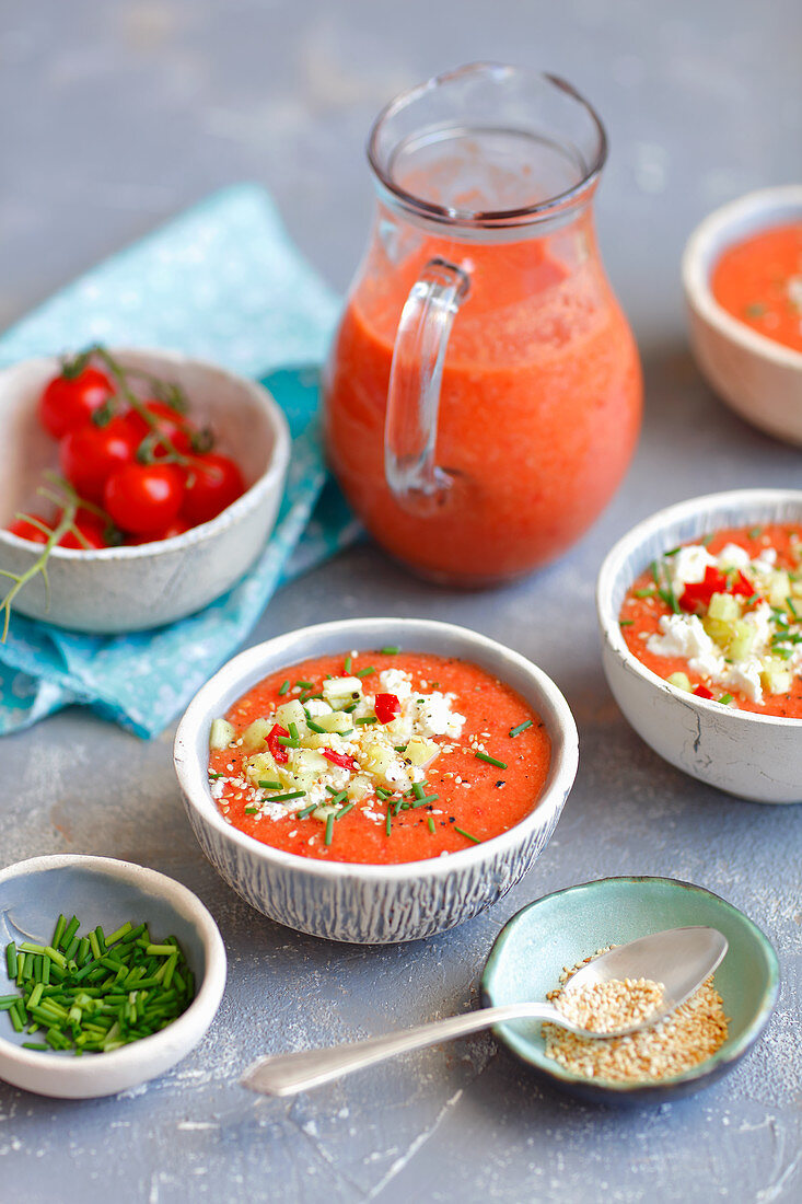 Gazpacho mit Ziegenkäse