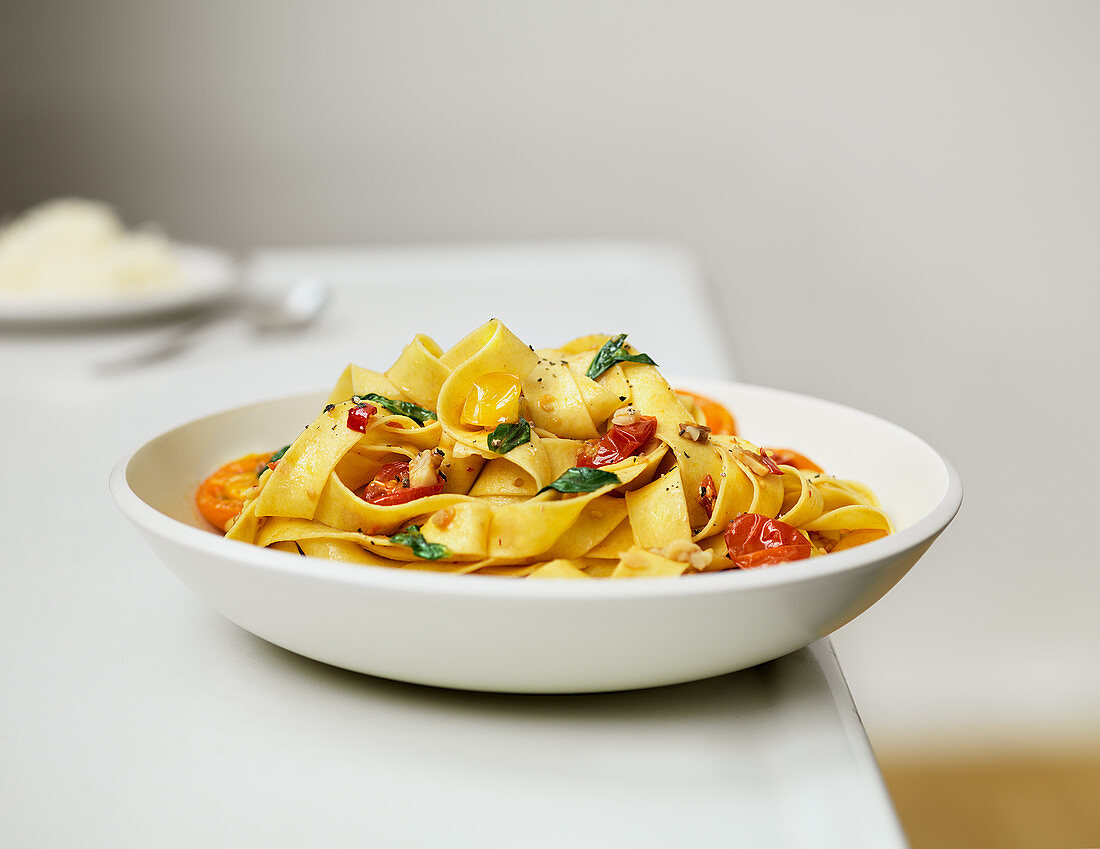 Pappardelle with tomatoes
