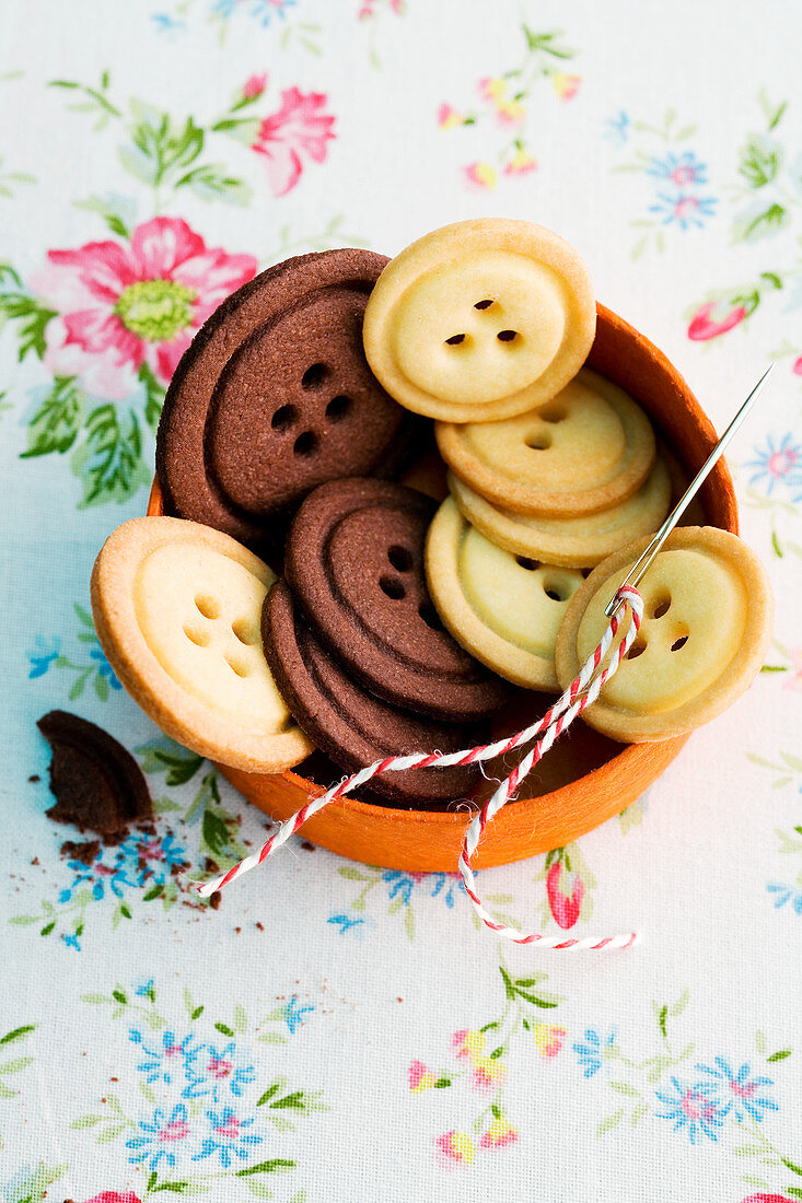 Button biscuits