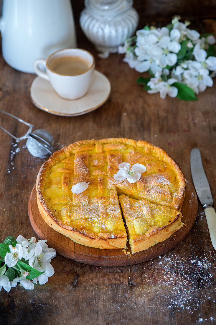 Apple ricotta tart