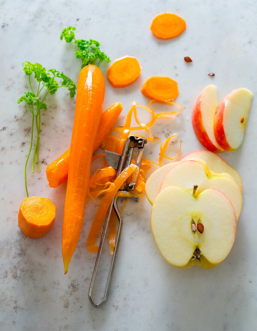 Apple, carrot and parsley