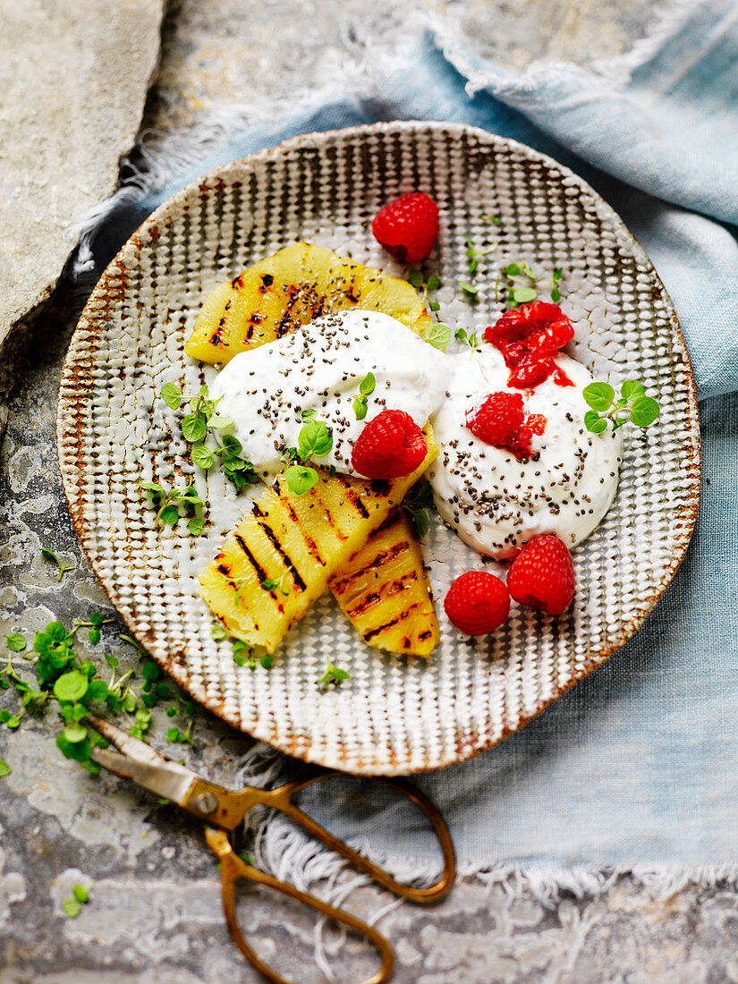 Grilled Pineapple with Yoghurt and Chia