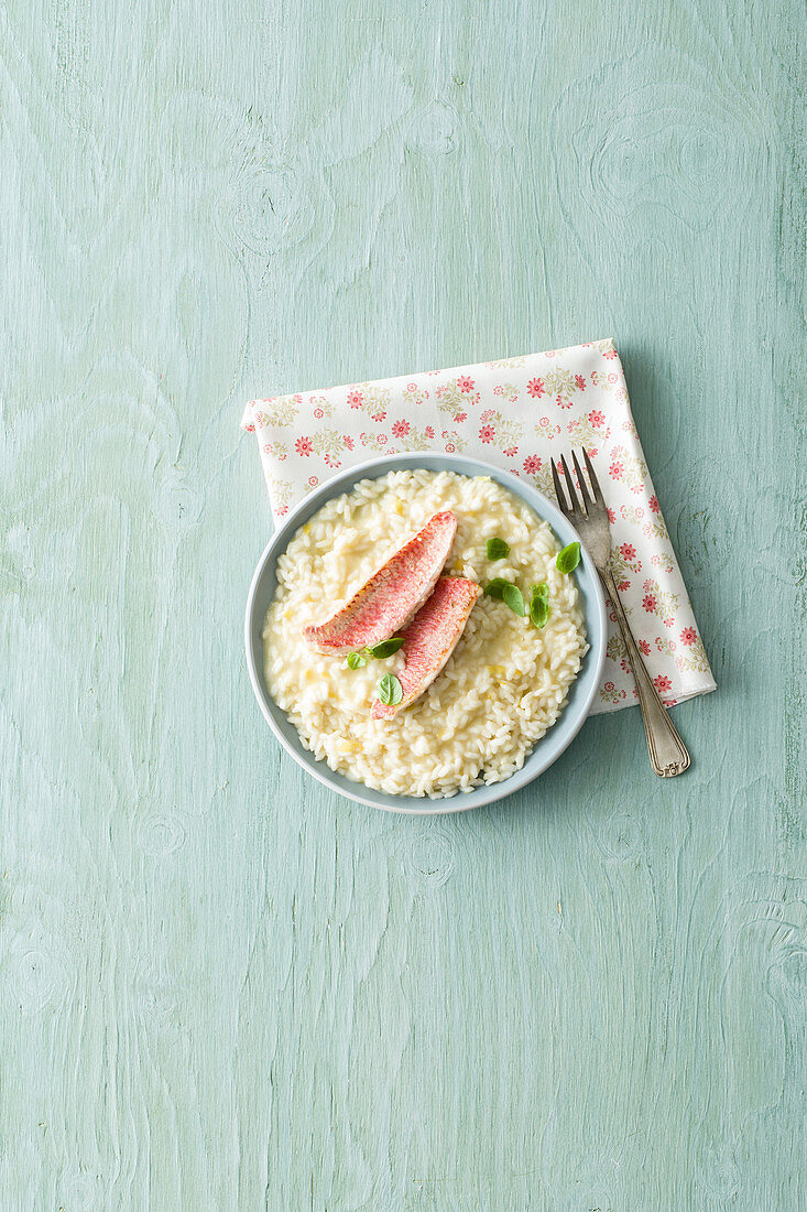 Risotto mit gebratenen Rotbarbenfilets