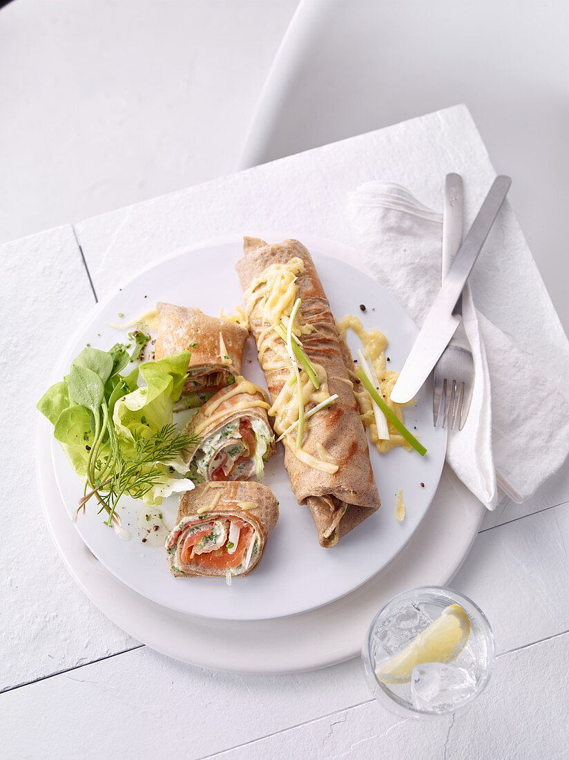 Buckwheat galettes with ricotta and smoked salmon