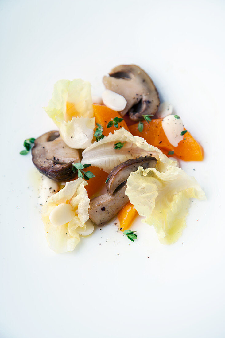 Apricots, porcini mushrooms and lettuce with lemon thyme