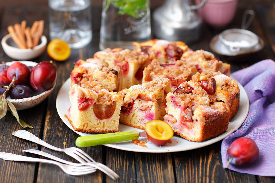 Joghurt-Pflaumen-Kuchen