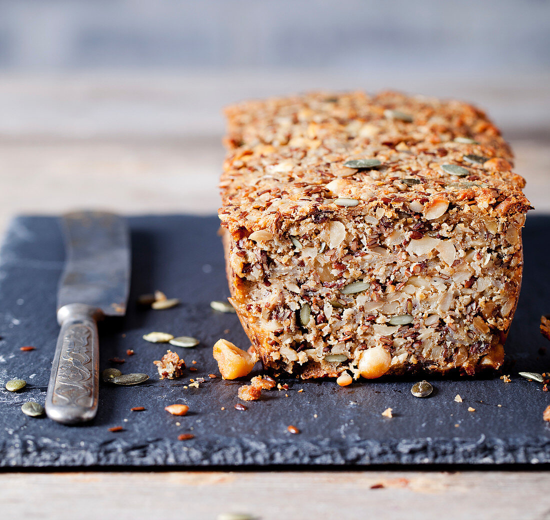 Wholegrain bread with seeds