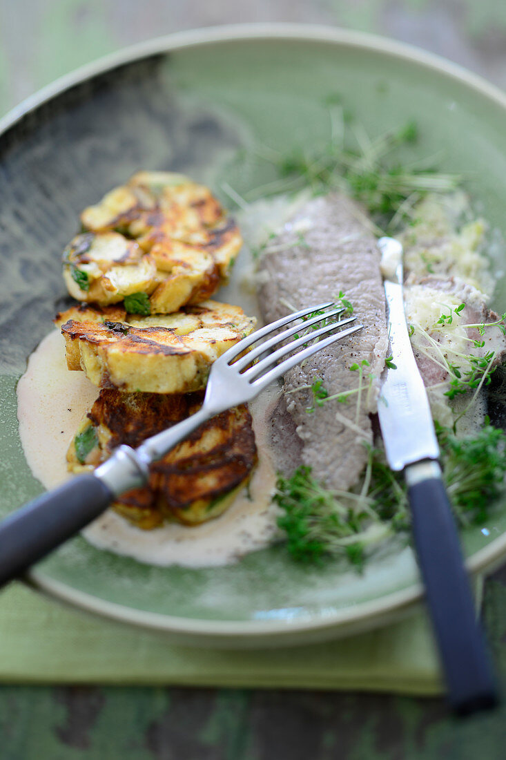 Ox brisket with a horseradish sauce and napkin dumplings