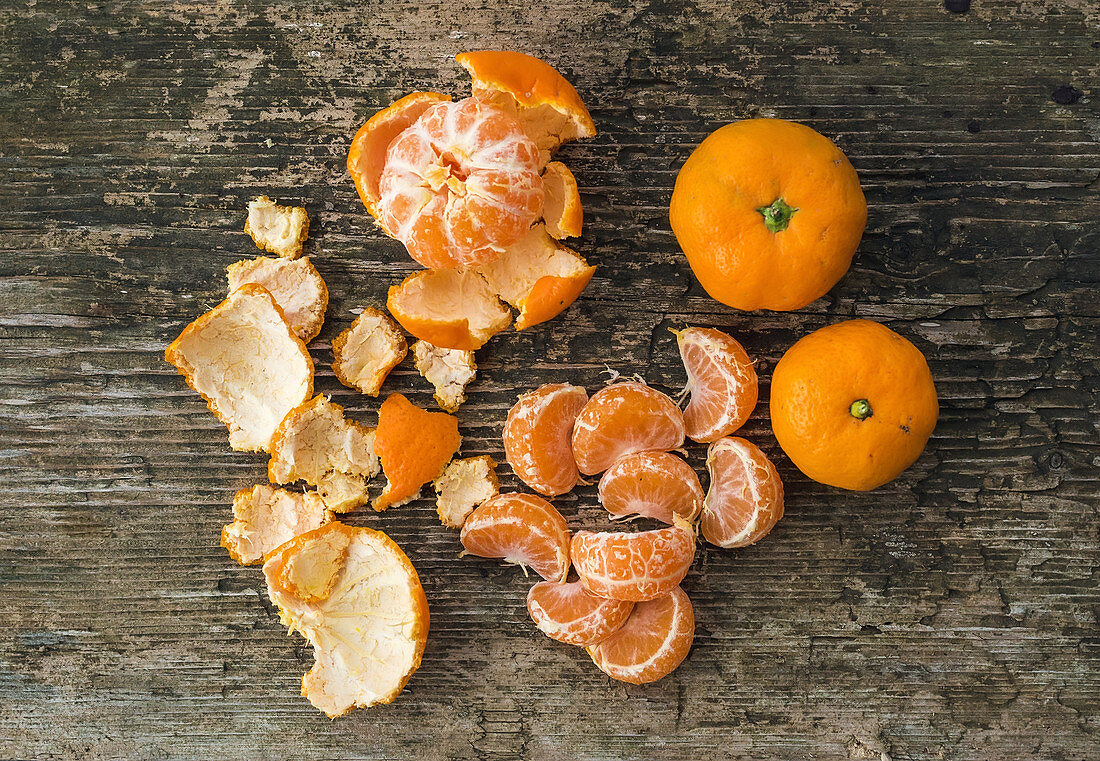 Fresh ripe juicy mandarins