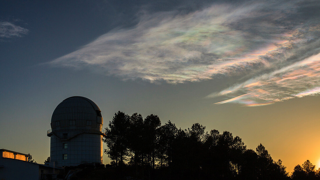 Cloud iridescence over Yunnan Astronomical Observatory