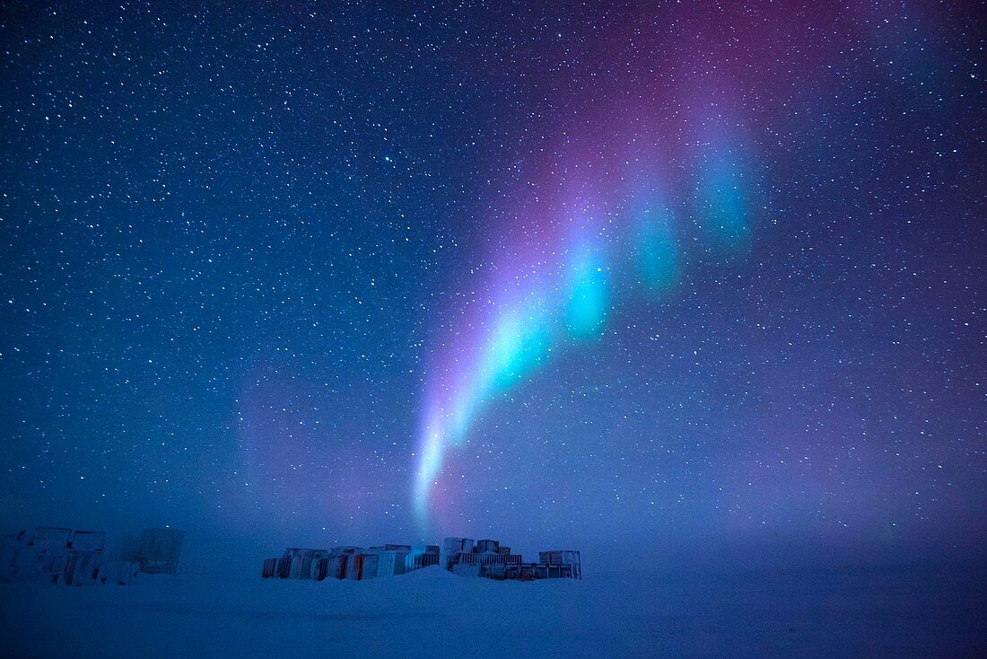 Aurora Australis over Concordia base, Antarctica