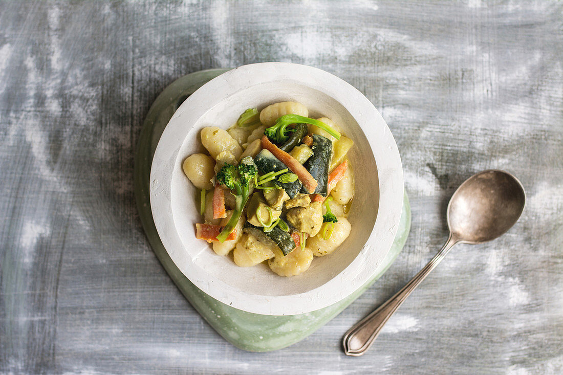 Gnocchi with Asian vegetable curry