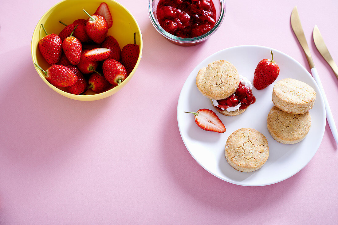 Almond scones with smashed berries