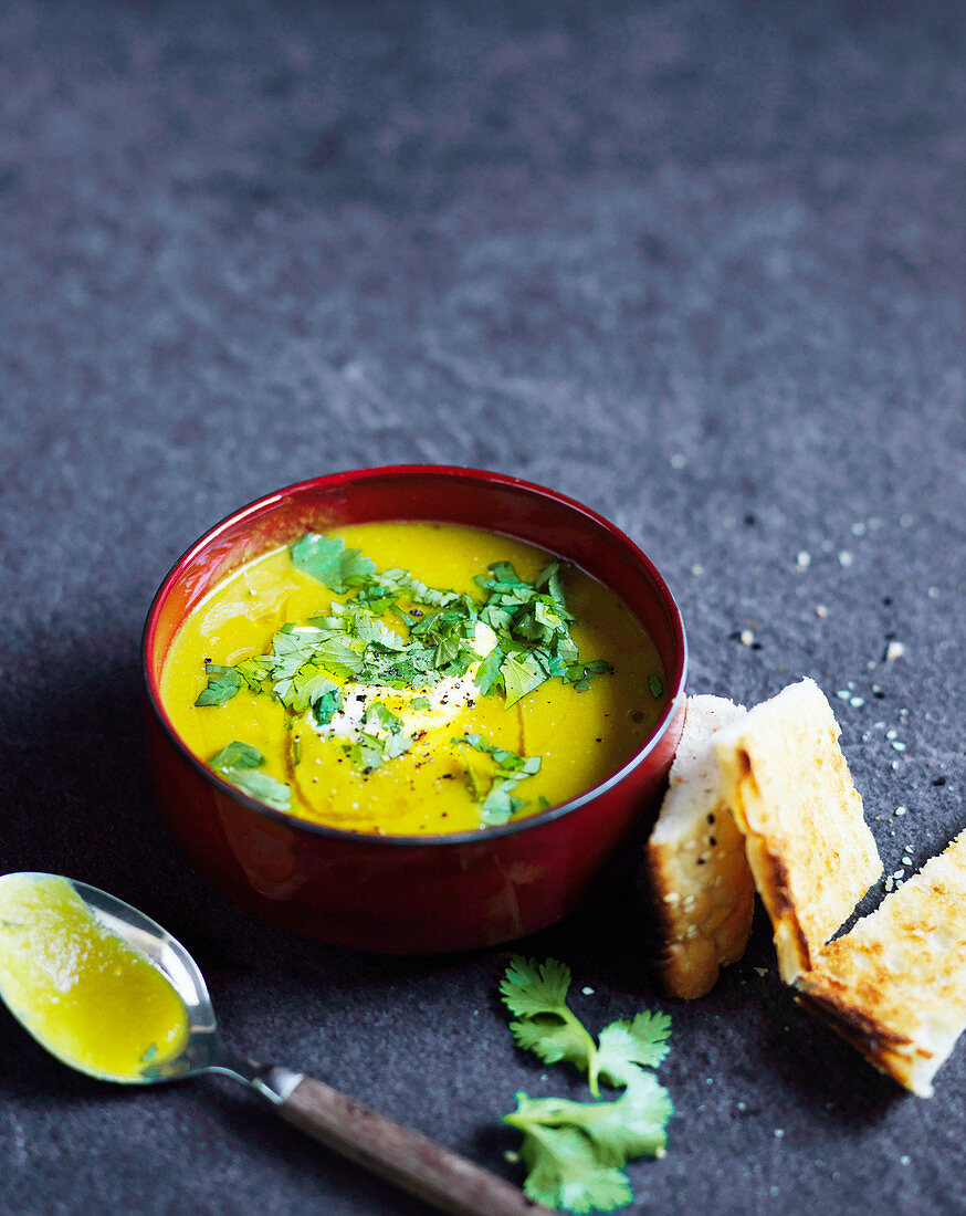 Red lentil soup with coriander