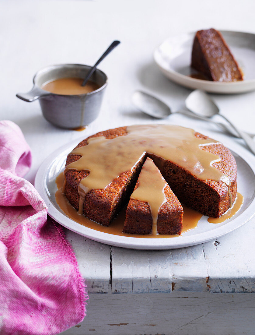 Dattelpudding mit Butterscotch-Sauce