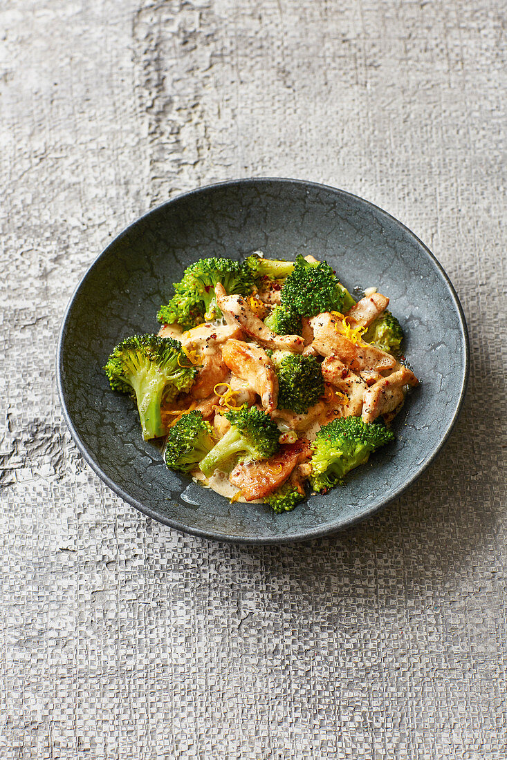 Chicken in a mustard sauce with broccoli