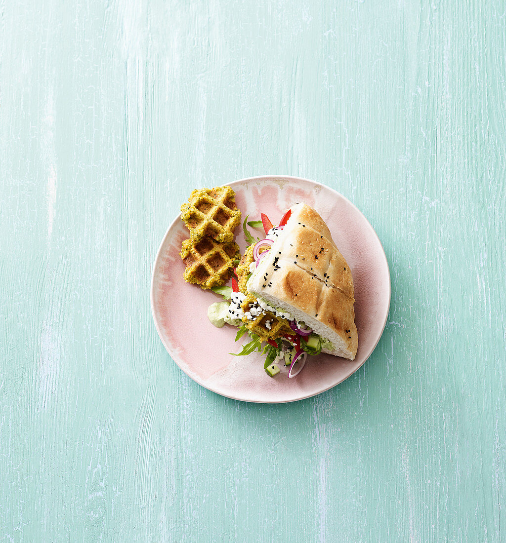 Falaffeln mit Feta und Dip