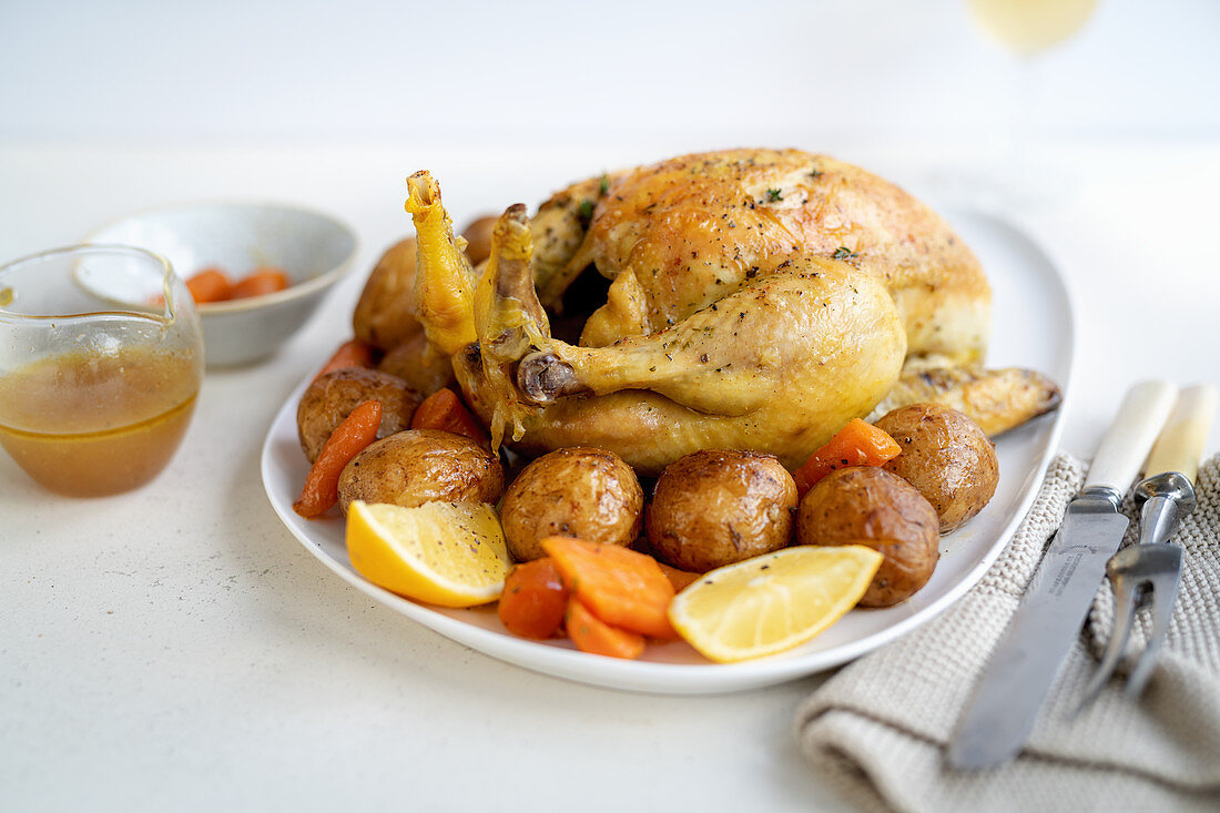 Crockpot roast chicken with potatoes