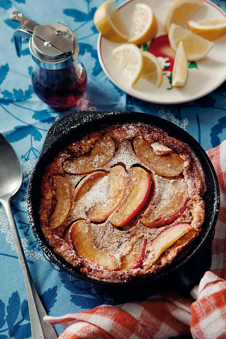 Fluffy apple pancake