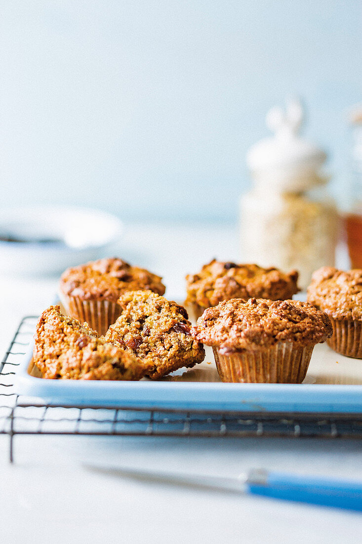 Wholewheat muffins with buttermilk and raisins