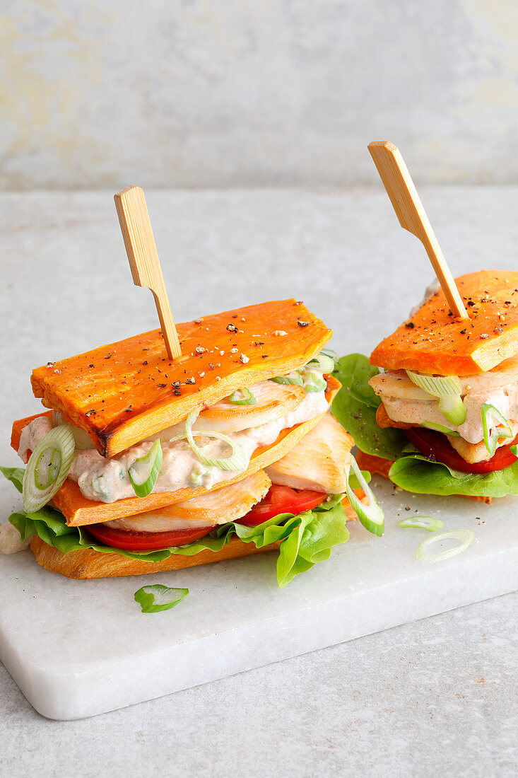 Sweet potato club sandwich with chicken (low carb)