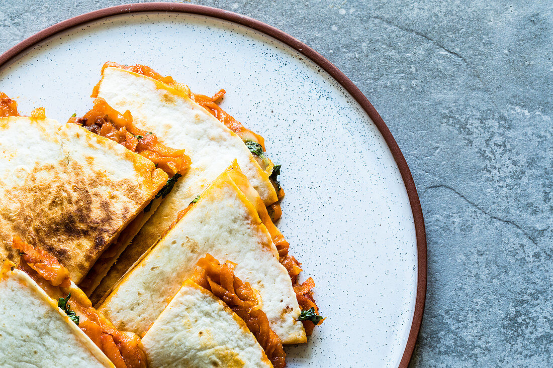 Mexikanische Quesadillas mit Cheddar und Süßkartoffeln