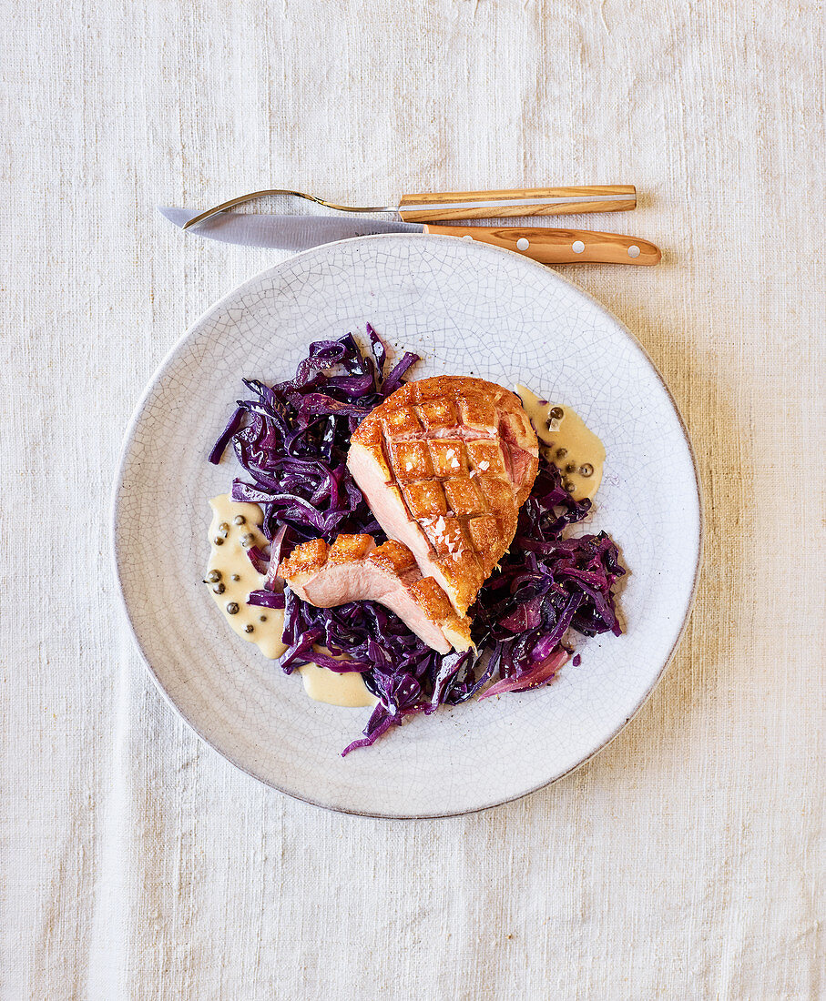 Roasted duck breast on red cabbage (slow cooking)