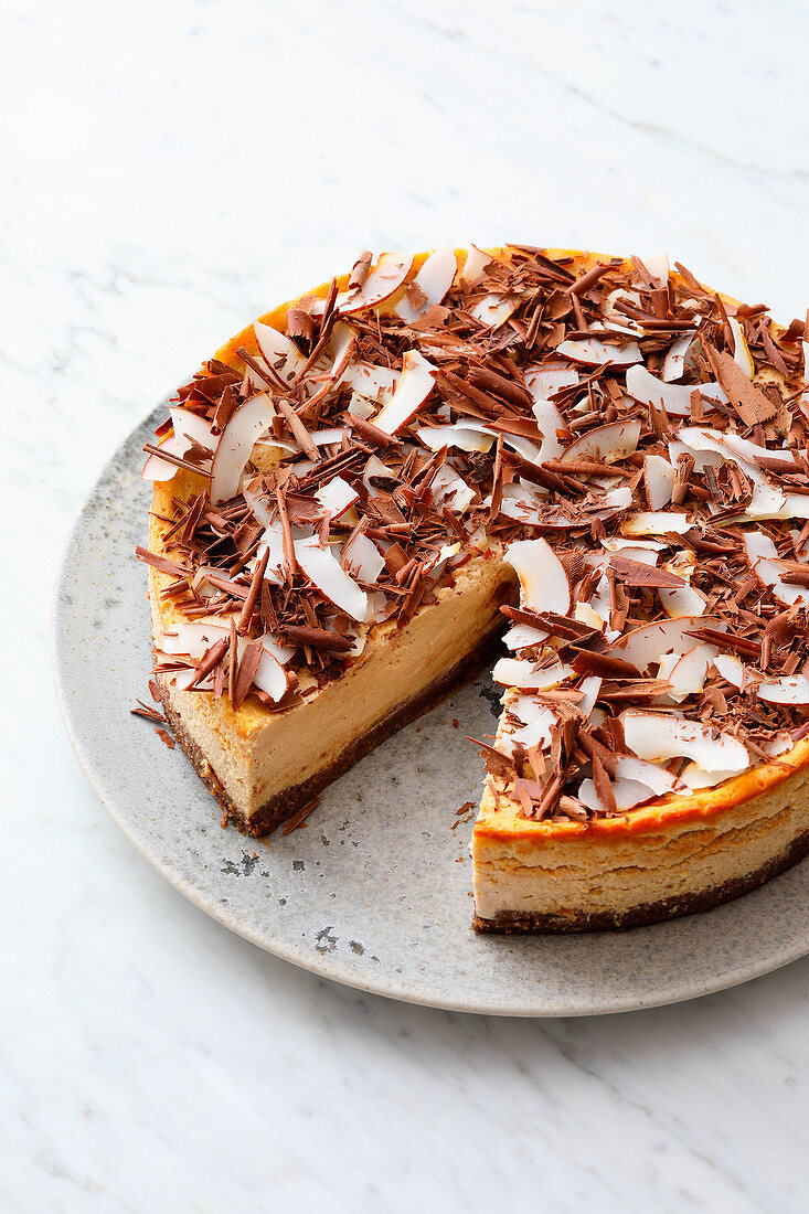 Chocolate and coconut cheesecake (low carb)