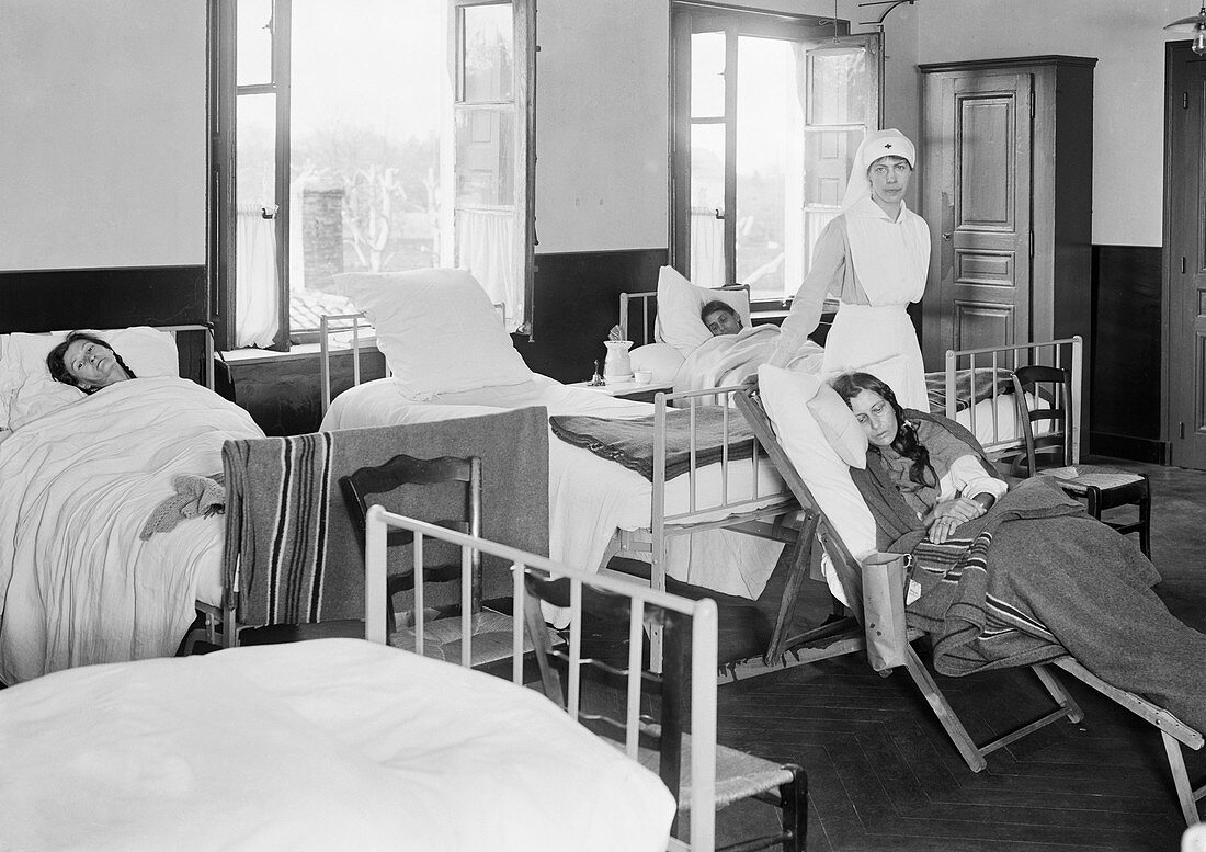 Red Cross tuberculosis hospital women's ward, 1918