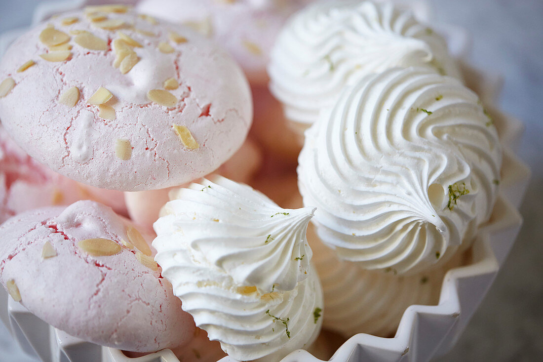 Assorted meringues