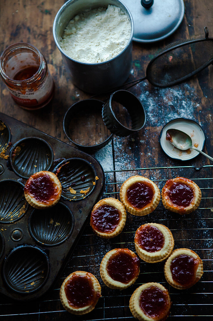 Mini tarts with strawberry jam
