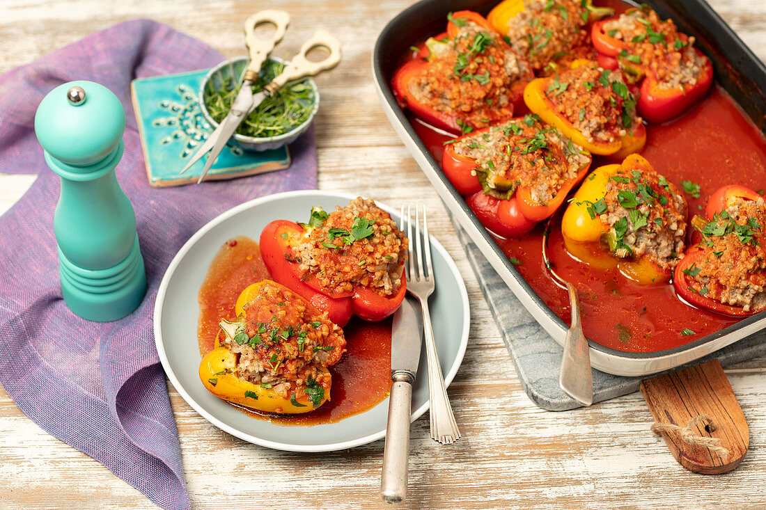 Peppers stuffed with meat and buckwheat