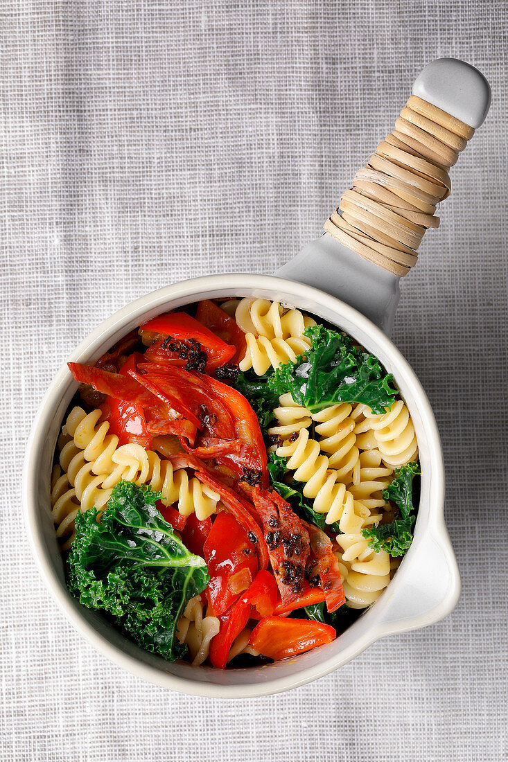 Kale pasta with peppers and chorizo