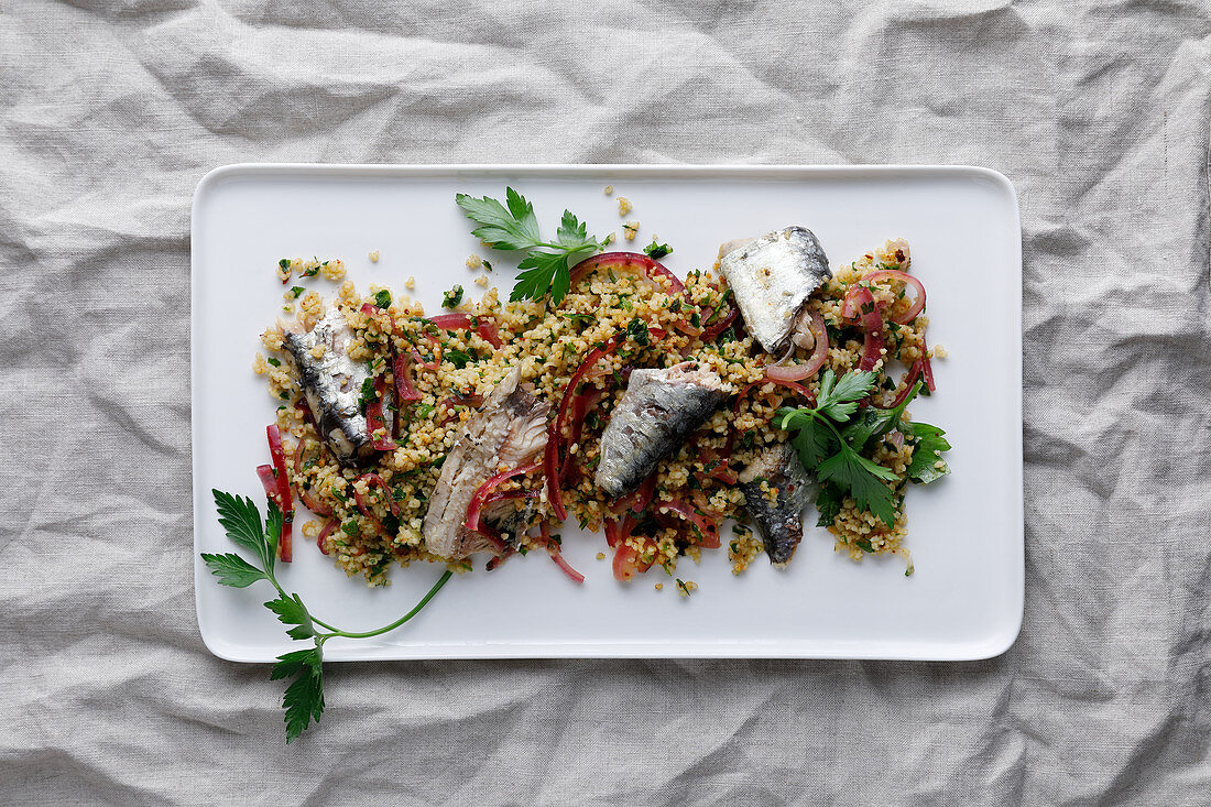 Green couscous with tinned sardines