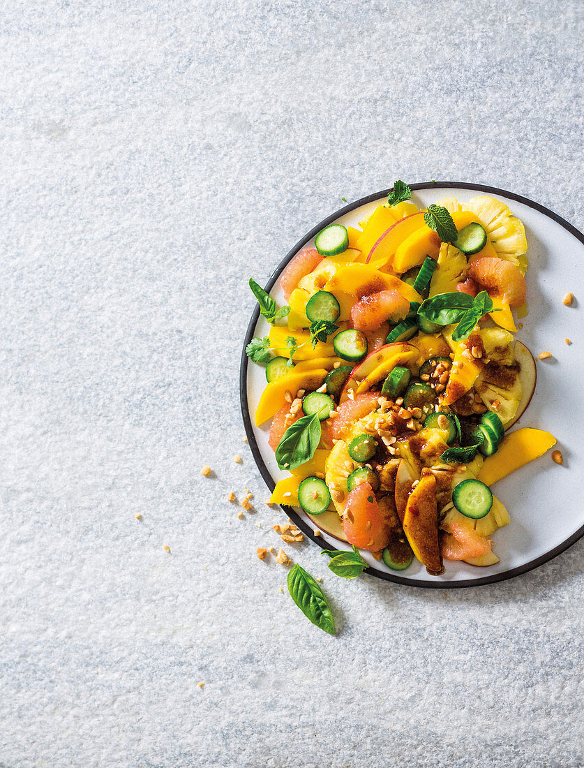 Malaysian rojak salad with cucumber, mango and pineapple