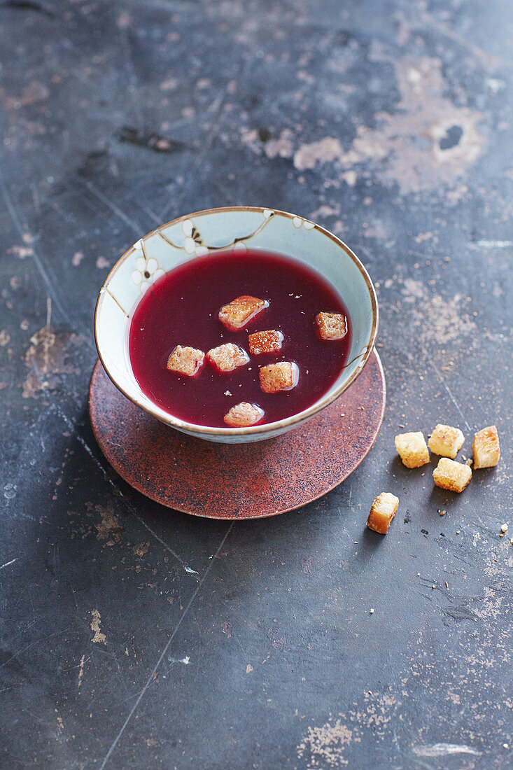 Elderberry soup with sweet cinnamon croutons