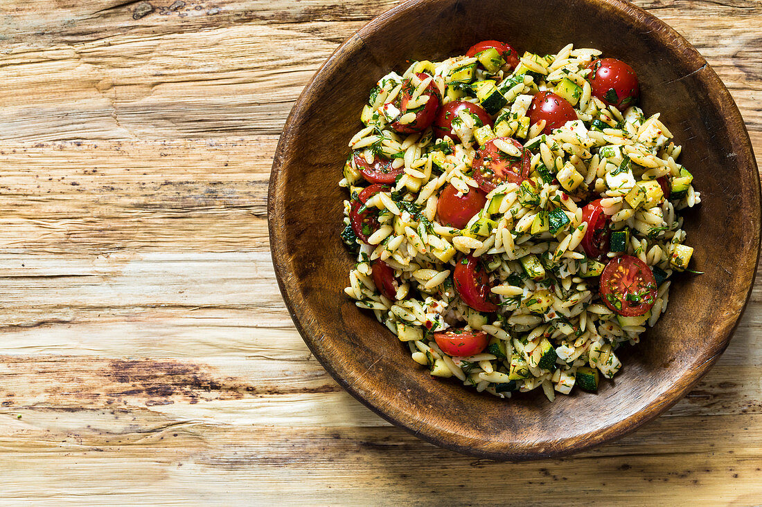 Orzo pasta salad with herbs