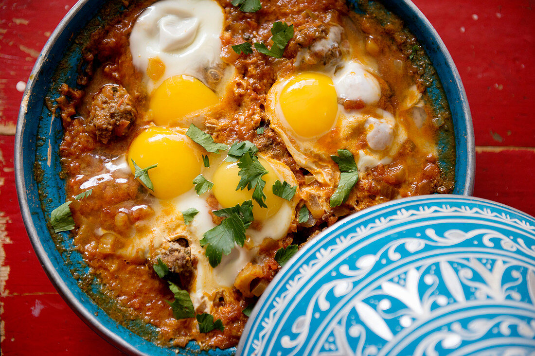 Kefta Mkaouara (tagine with minced meat, tomatoes and egg, Morocco)