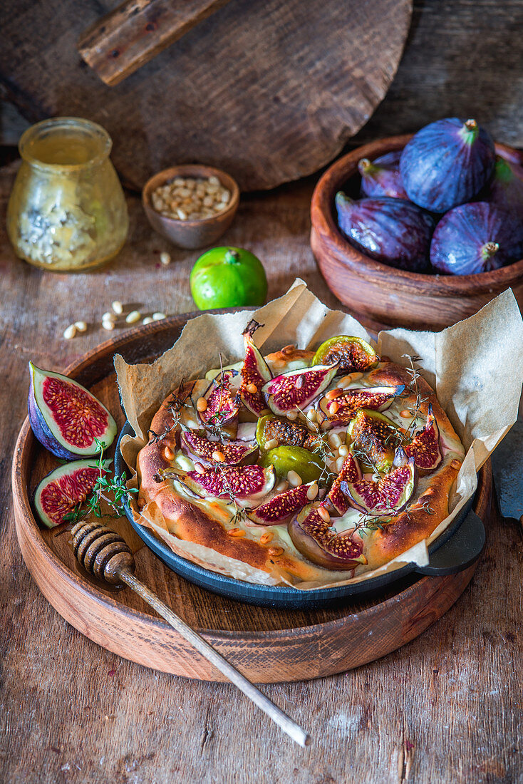 Fig foccacia with honey and pine nuts