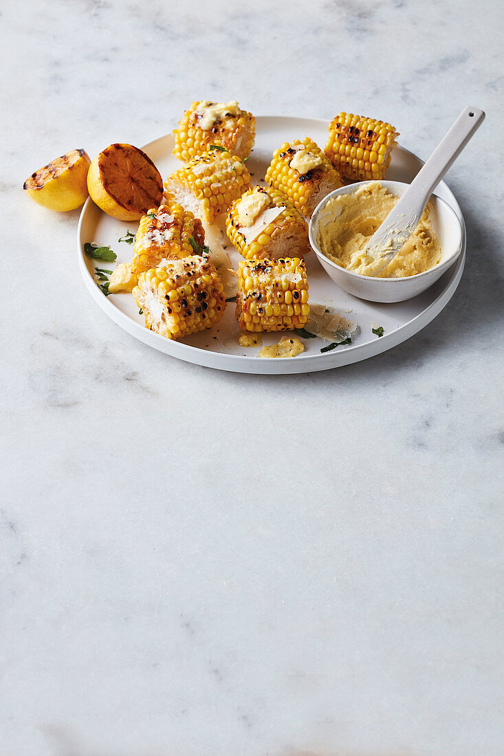 Corn cobettes with lemon and parmesan butter