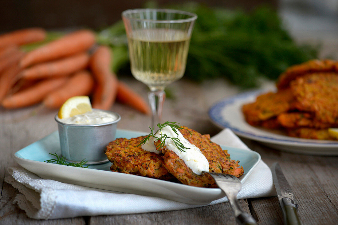 Carrot fritters with dill and lemon yoghurt