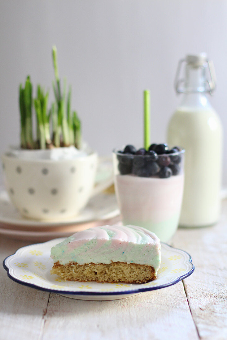 Cream cheese cake, and yoghurt with blueberries