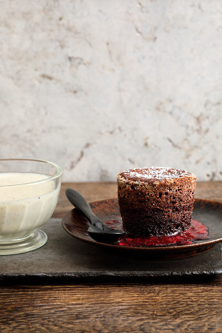 Pannacotta Croccante mit Kirsch-Ingwer-Sauce