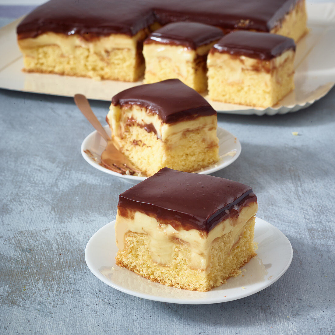 Boston-Cream-Poke-Cake