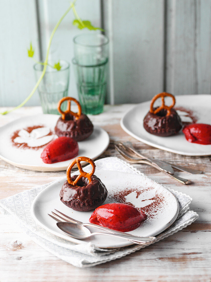 Mini chocolate and beer Bundt cakes with damson sorbet
